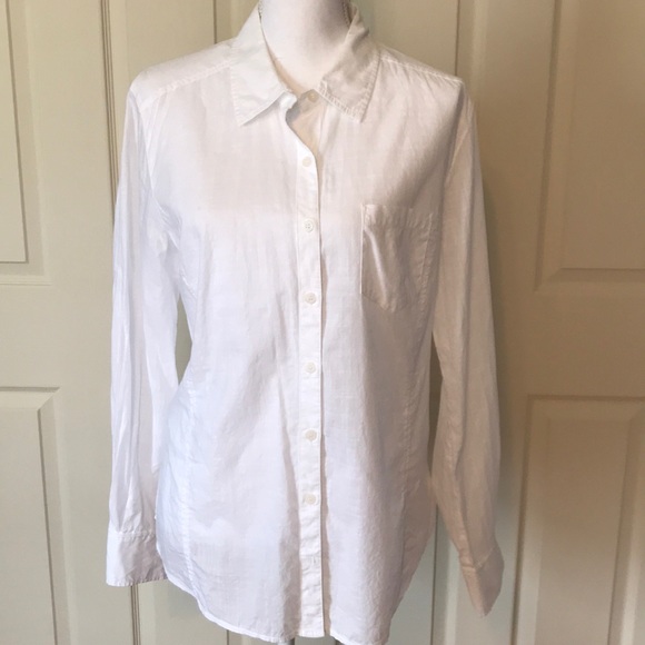 New! White Button Down. - Picture 1 of 4